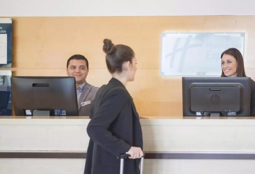 Fotos del hotel Holiday Inn Express Molins De Rei, An Ihg:  10