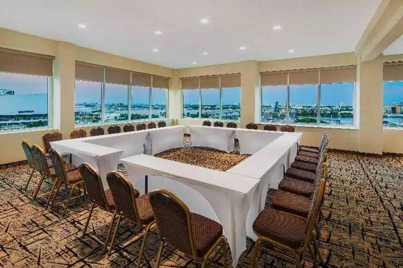 Fotos del hotel Holiday Inn Hotel Port Of Miami-downtown, An Ihg:  50