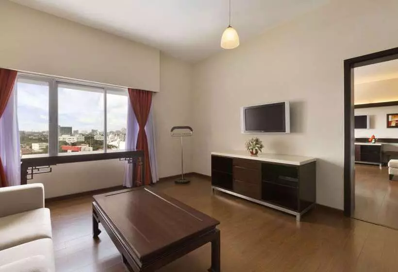 Fotos del hotel Ramada Chennai Egmore:  25