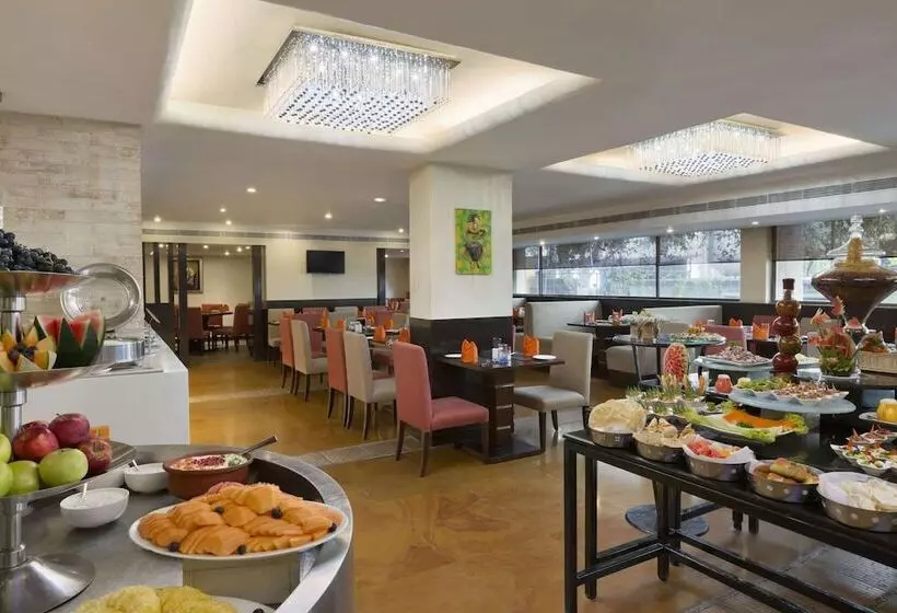 Fotos del hotel Ramada Chennai Egmore:  12