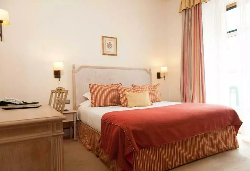 Fotos del hotel Real Palacio:  24