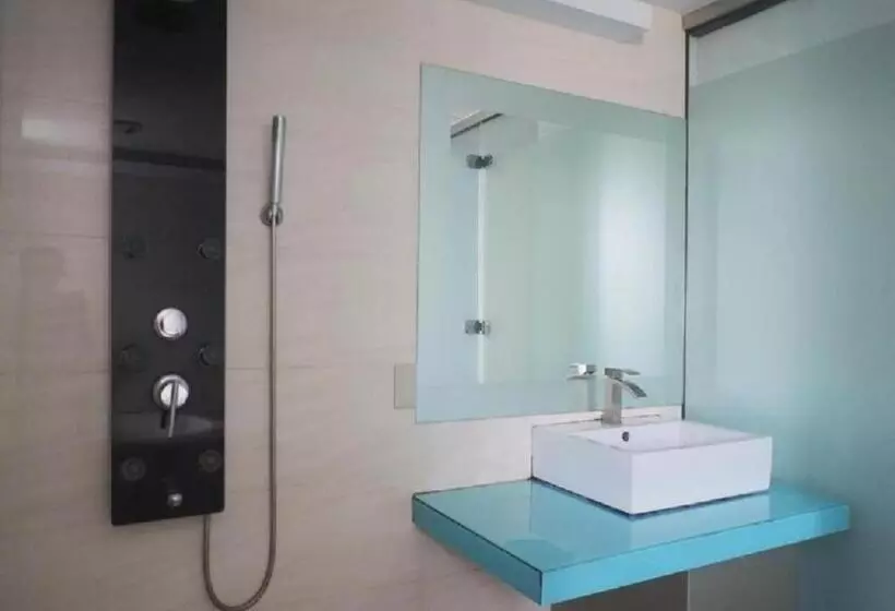 Fotos del hotel Walker   Zhengyi 2:  18