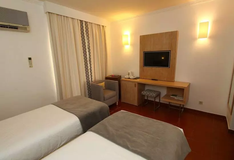 Fotos del hotel Best Western Hotel Dom Bernardo:  11
