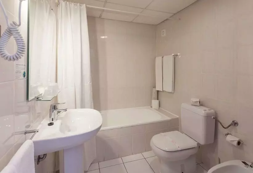 Fotos del hotel Best Western Hotel Dom Bernardo:  6