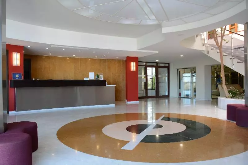 Fotos del hotel Macaris Suites & Spa:  2