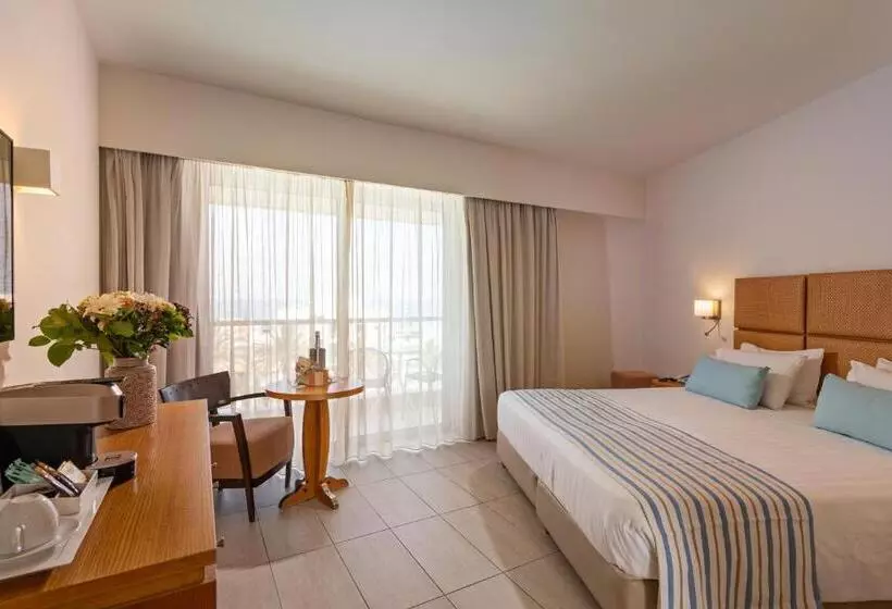 Fotos del hotel Minos:  10