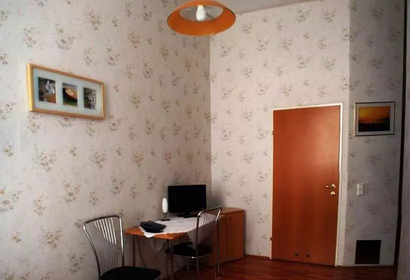 Fotos del hotel Pension Arpi:  14