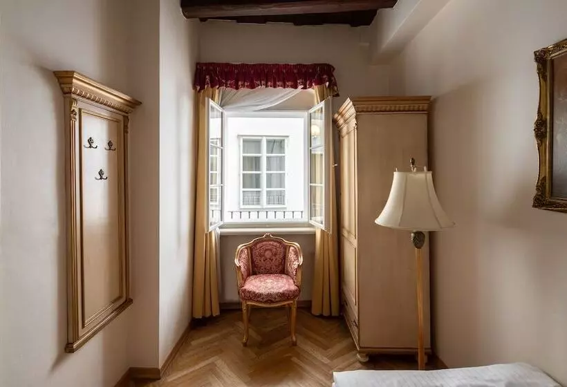 Residence Green Lobster