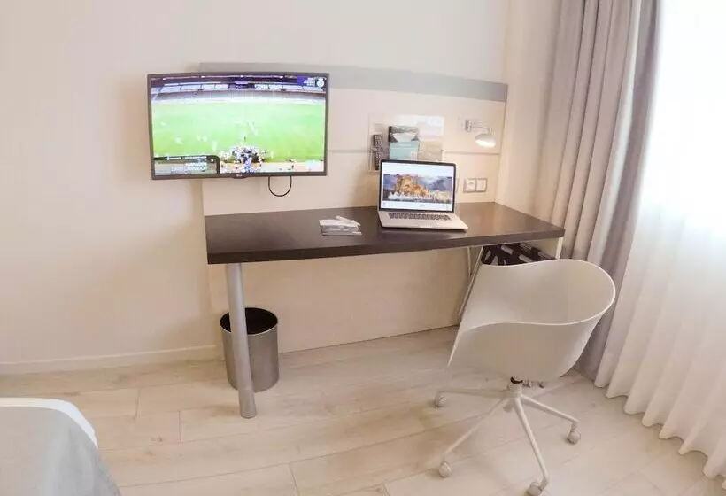 Fotos del hotel Holiday Inn Express Pamplona, An Ihg:  22