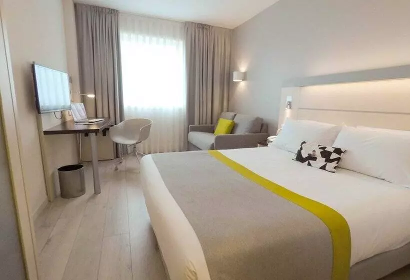 Fotos del hotel Holiday Inn Express Pamplona, An Ihg:  10