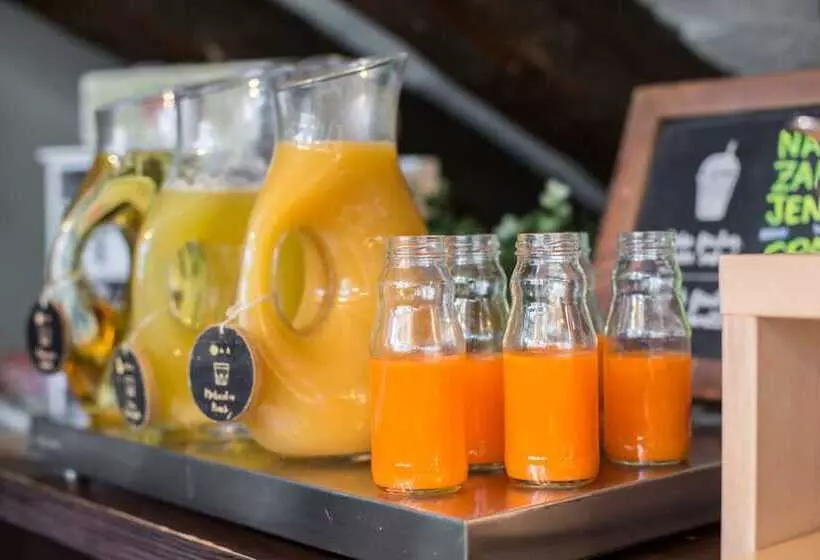 Fotos del hotel Petit Palace Plaza Del Carmen:  22