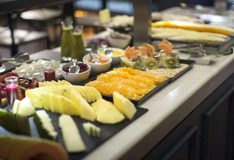 Fotos del hotel Petit Palace Plaza Del Carmen:  18