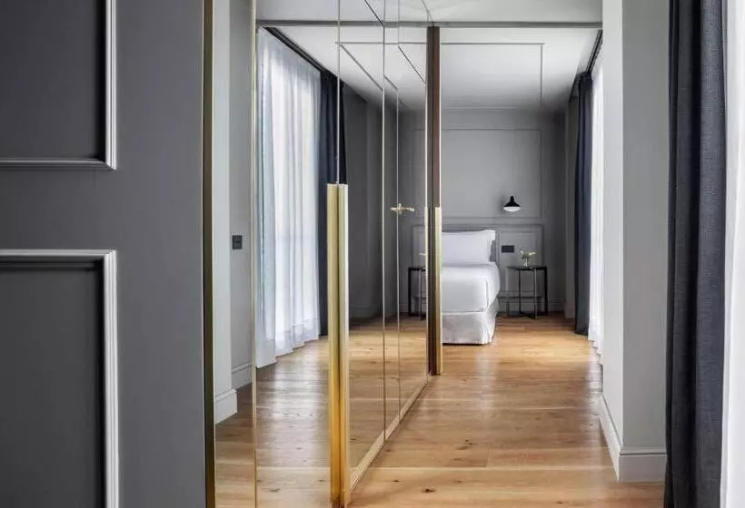 Fotos del hotel Tótem Madrid, A Small Luxury Hotel Of The World:  17