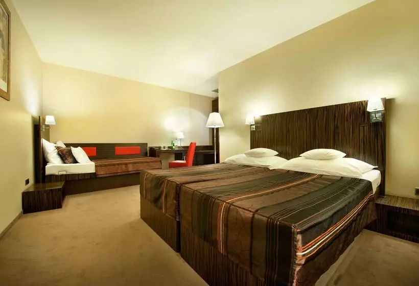 Fotos del hotel Ea  Crystal Palace:  11