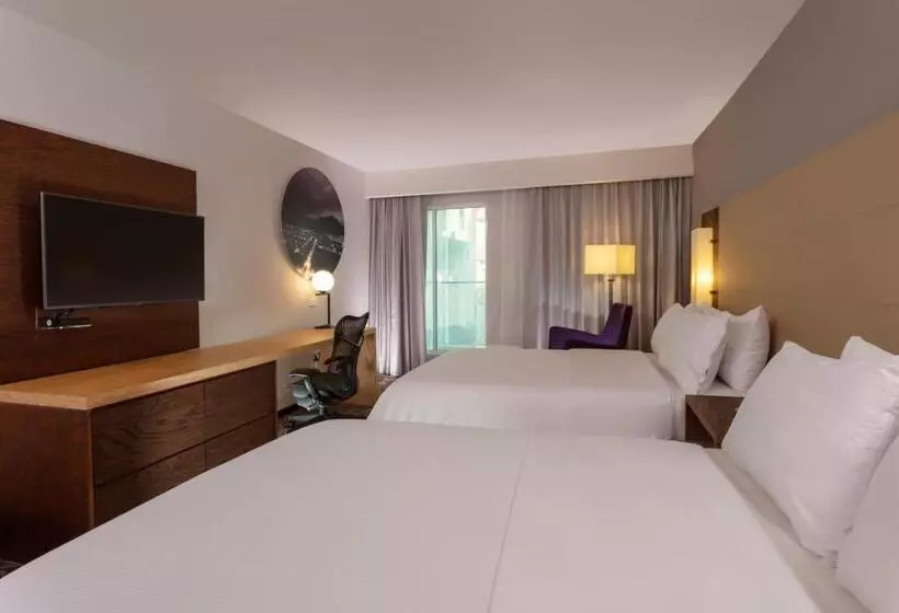 Krystal Urban Monterrey