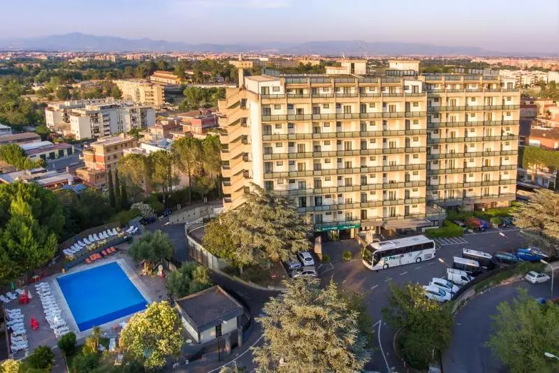 Fotos del hotel Quality  Rouge Et Noir Roma:  8