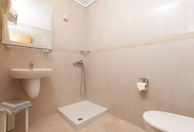 Fotos del hotel Telioni:  14