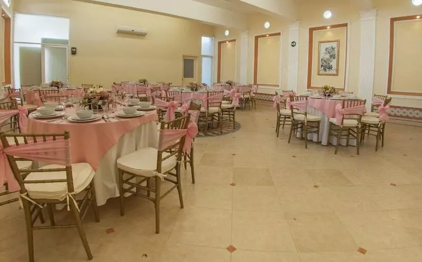 Fotos del hotel Villa Las Margaritas Plaza Cristal:  14