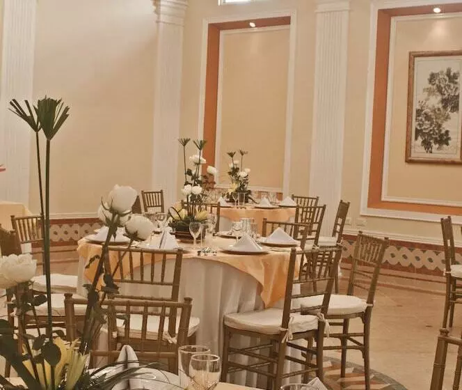 Fotos del hotel Villa Las Margaritas Plaza Cristal:  3