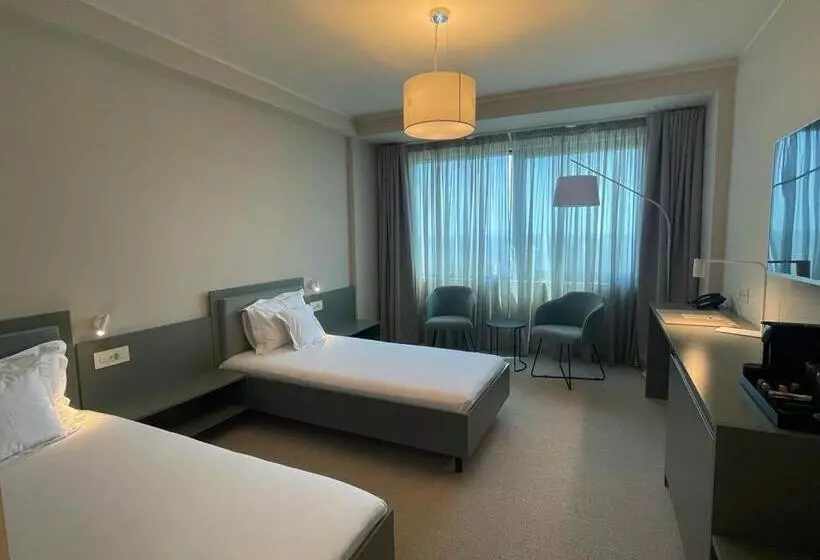 Fotos del hotel Millenium:  18