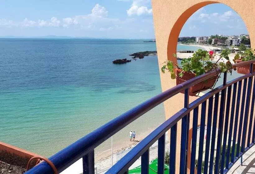 Fotos del hotel Family Hotel Evridika:  7