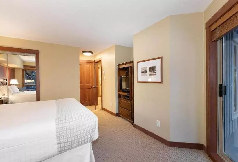 Horstman House By Whistler Premier