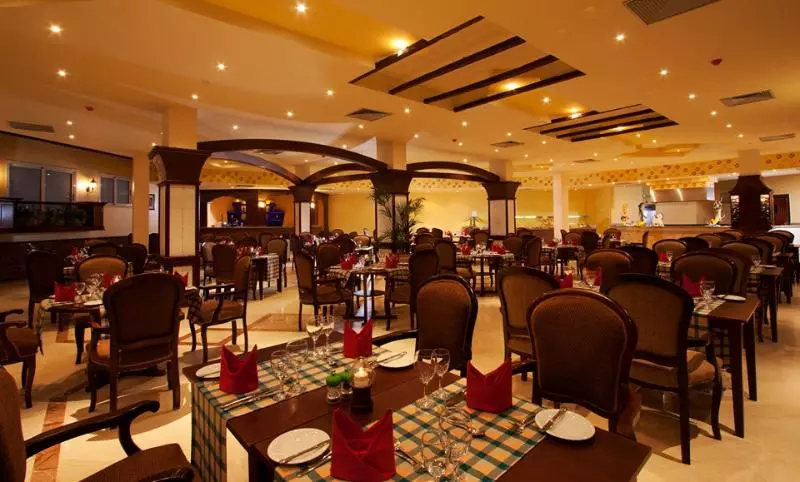 Fotos del hotel Royal Pharaohs Makadi:  2