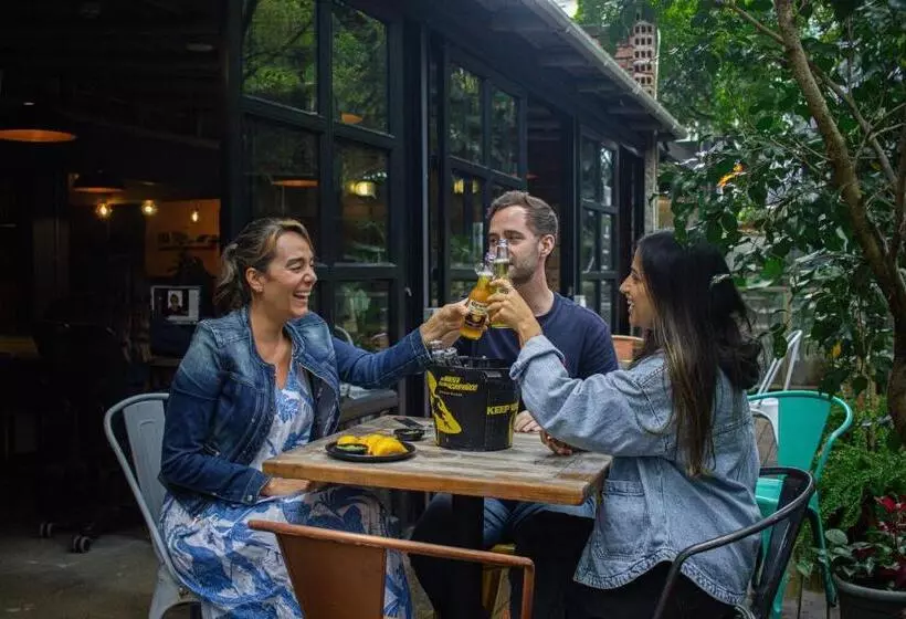 Fotos del hotel Selina Medellin:  14