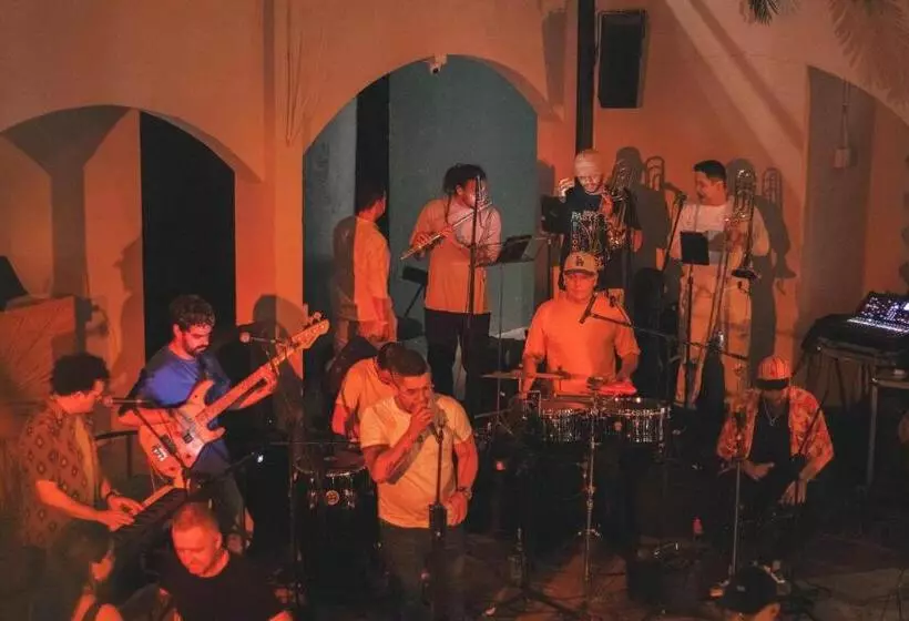 Fotos del hotel Selina Medellin:  13