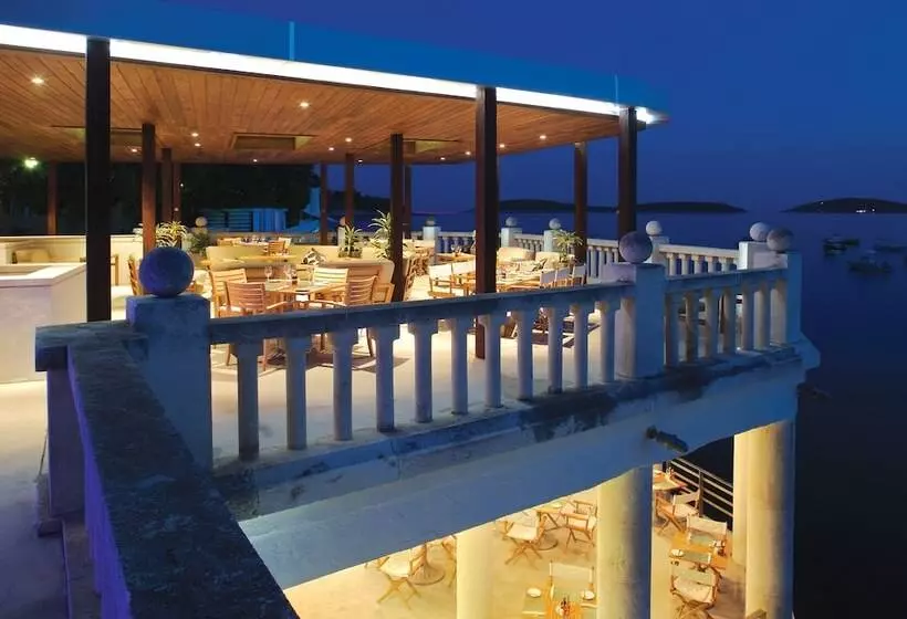 Fotos del hotel Amfora Hvar Grand Beach Resort:  13