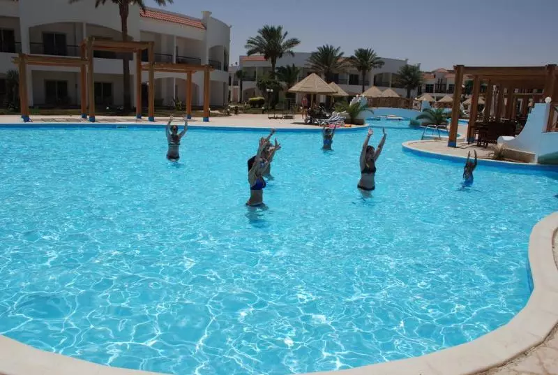 Grand Seas Resort Hostmark