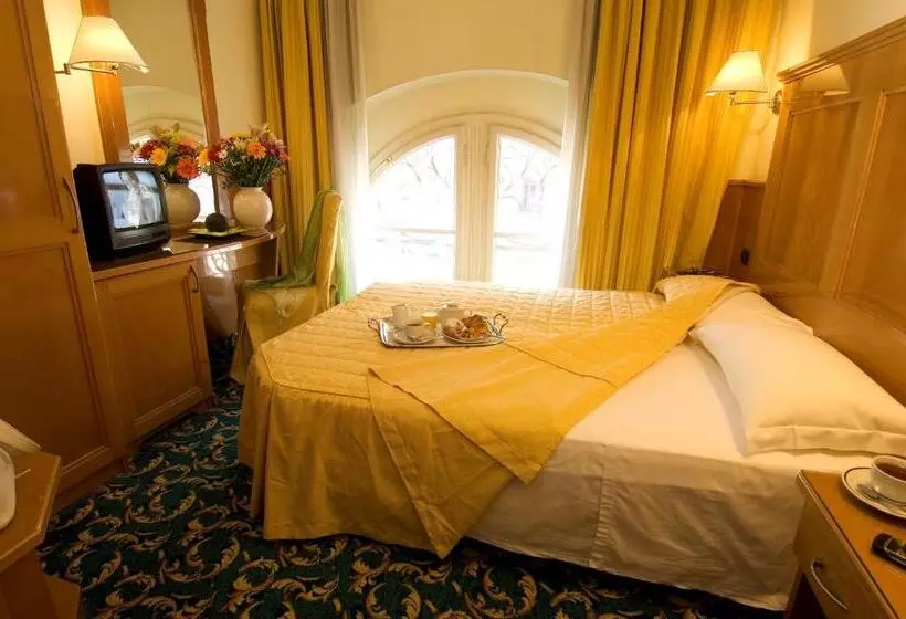 Fotos del hotel Cinque Giornate:  15