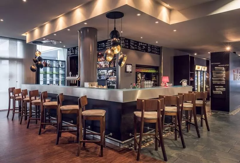 Fotos del hotel Courtyard By Marriott Munich City Center:  3