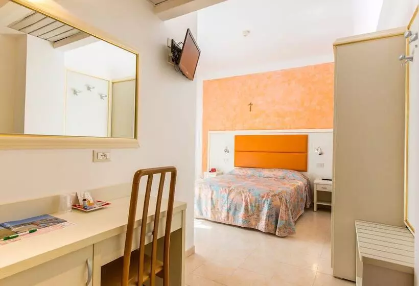 Fotos del hotel Delfino:  2