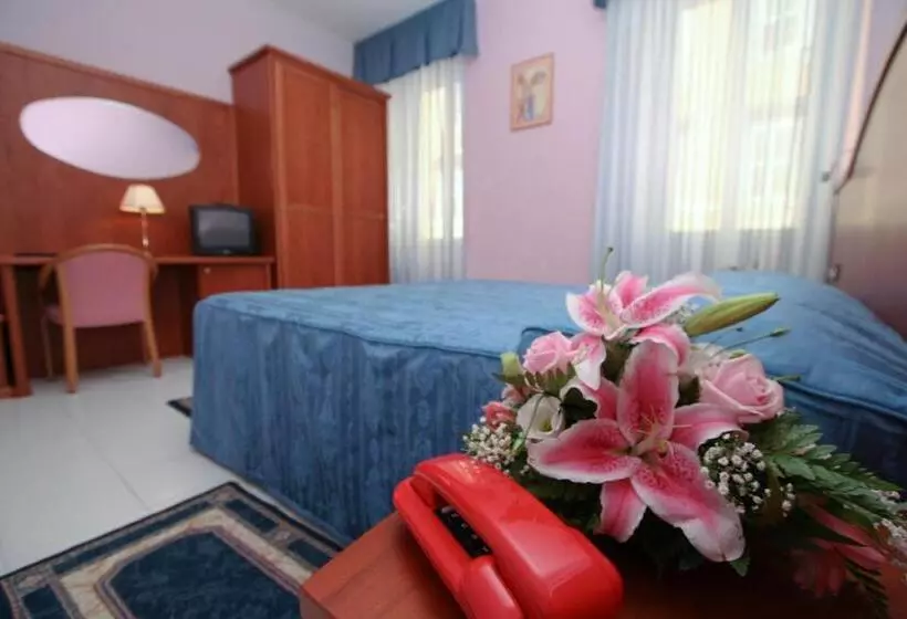 Fotos del hotel Italia:  10