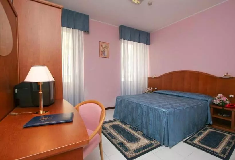 Fotos del hotel Italia:  15