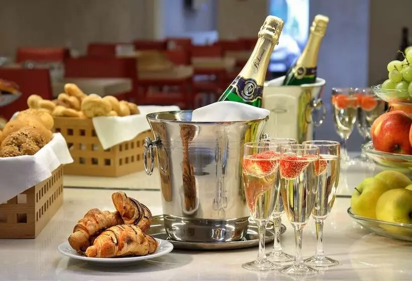 Fotos del hotel Bishop S House:  12