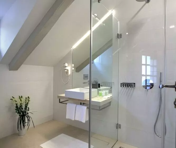 Fotos del hotel Bishop S House:  22