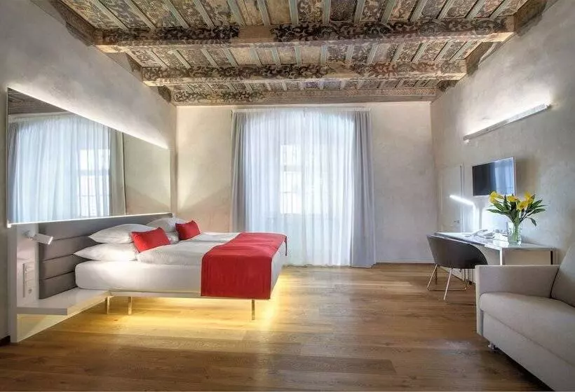 Fotos del hotel Bishop S House:  17