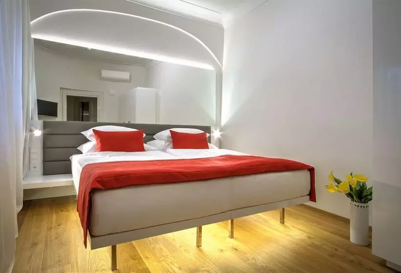 Fotos del hotel Bishop S House:  14