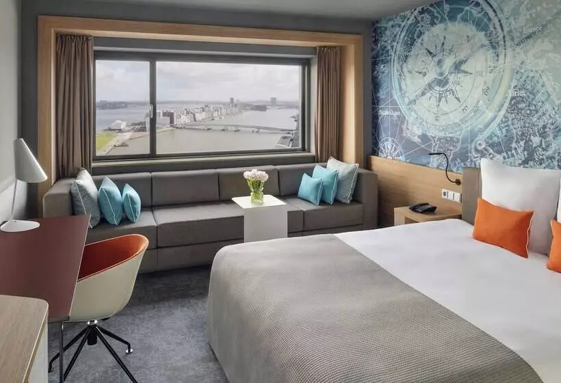 Fotos del hotel Mövenpick Hotel Amsterdam City Centre:  1