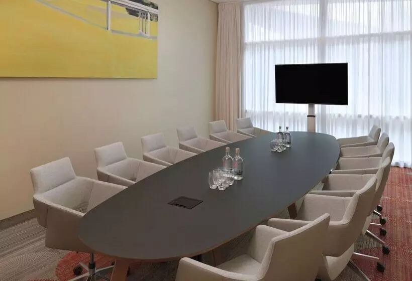 Fotos del hotel Mövenpick Hotel Amsterdam City Centre:  5