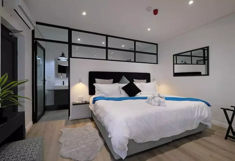 Fotos del hotel Point B Guest House:  6