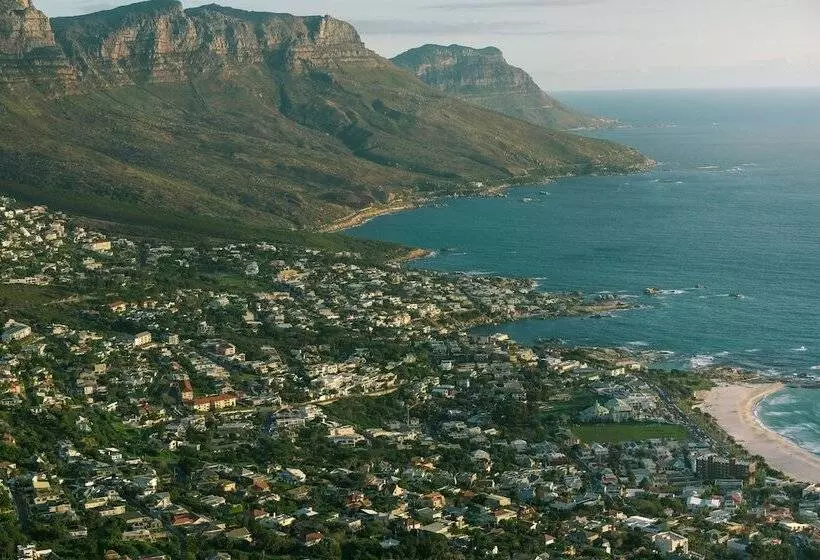 Fotos del hotel Point B Guest House:  13