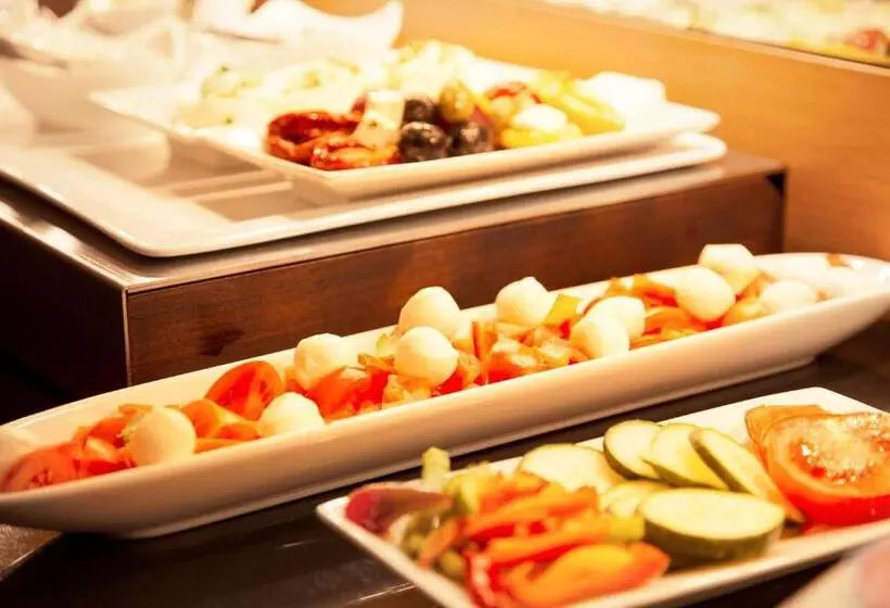 Fotos del hotel Townhouse:  13