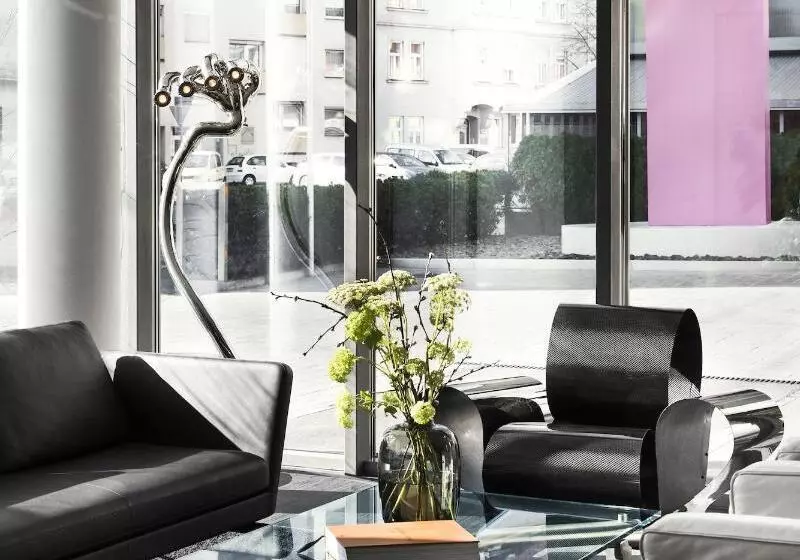 Fotos del hotel Augarten Art:  8