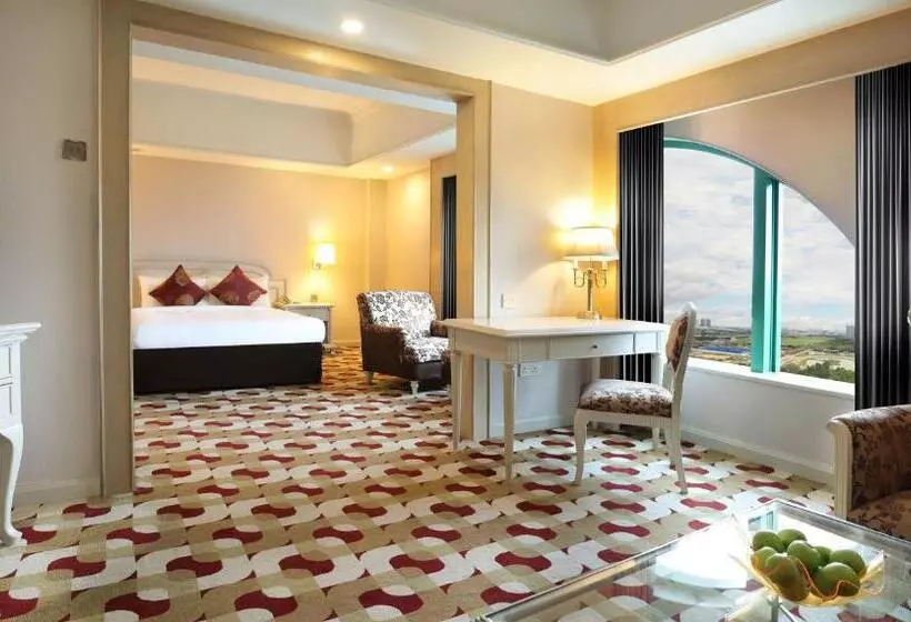 Fotos del hotel Berjaya Waterfront Hotel:  20