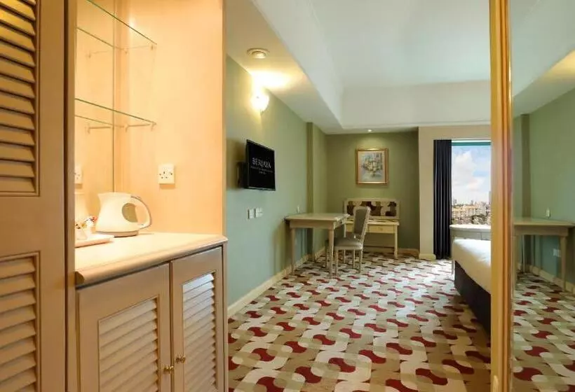 Fotos del hotel Berjaya Waterfront Hotel:  21