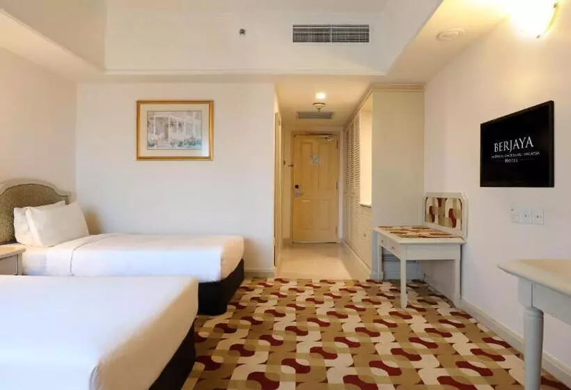 Fotos del hotel Berjaya Waterfront Hotel:  7