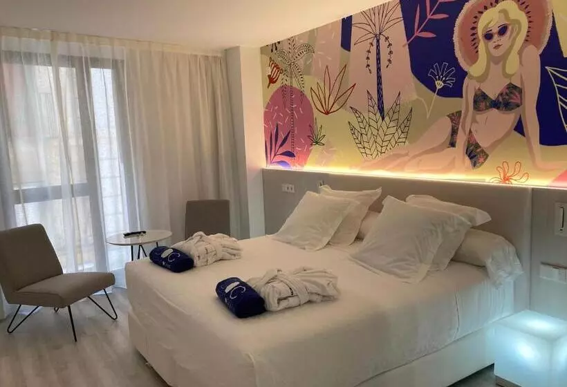 Fotos del hotel Dormirdcine Alicante:  4